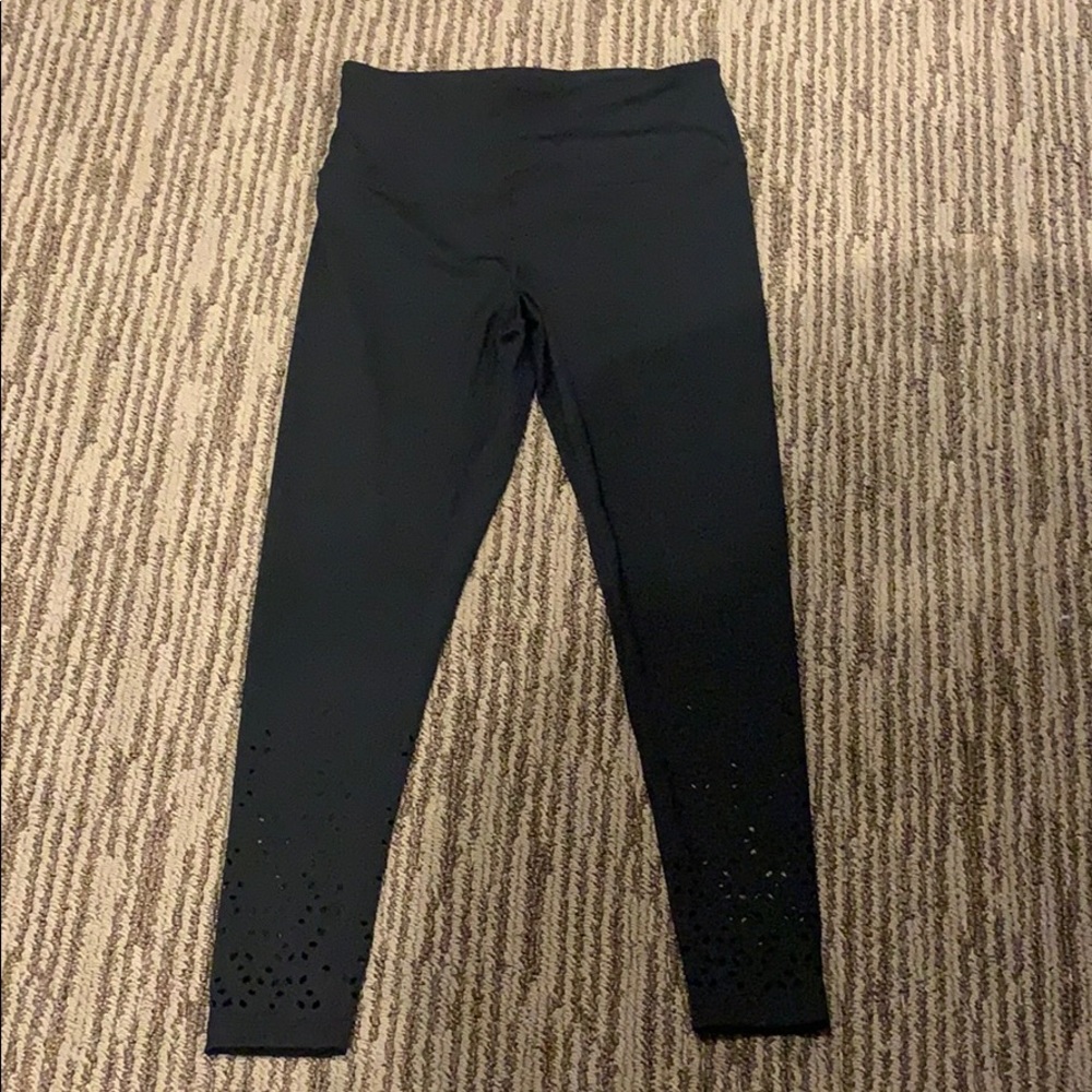 Never worn limited black Zella leggings Size Medium- cute activewear!